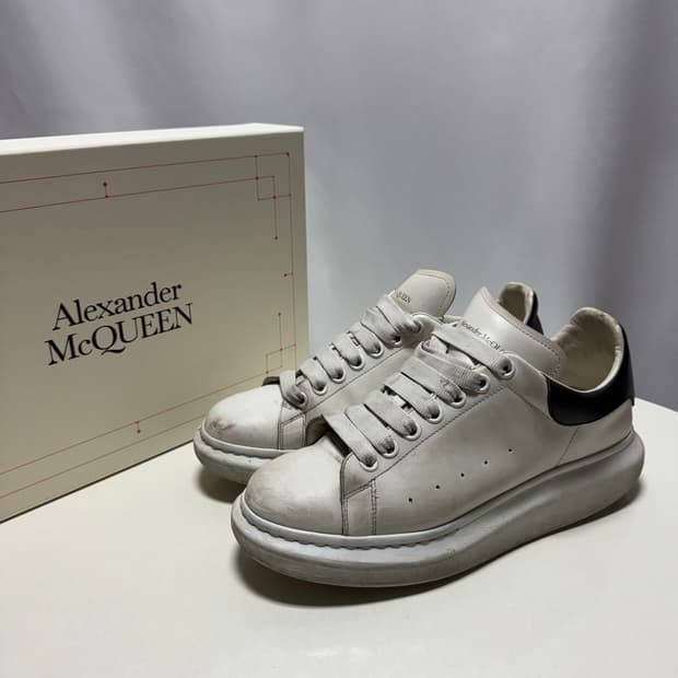 [42.5 size] 알렉산더 맥퀸 오버솔 블랙탭 스니커즈