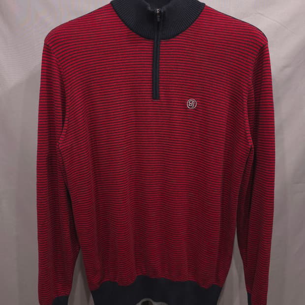 벤제프 골프 스트라이프 반집업 니트 105