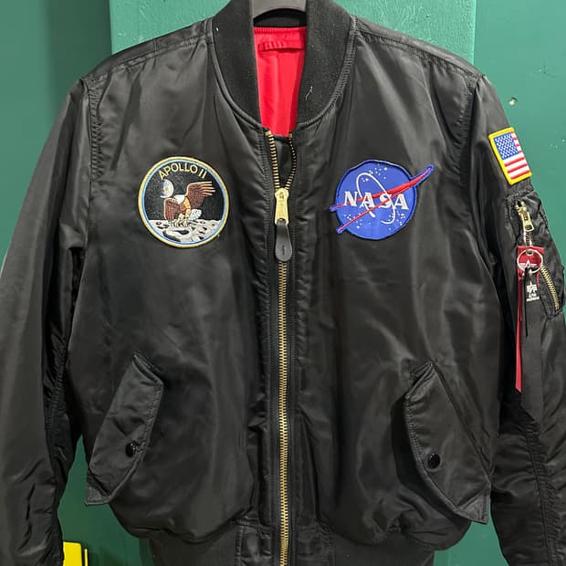 알파인더스트리 nasa ma-1 블랙봄버자켓 100사이즈
