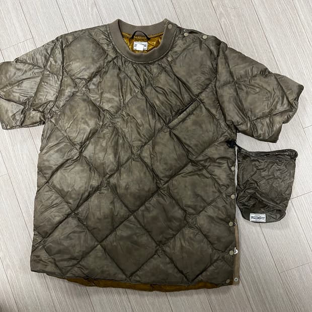 저널스탠다드 반팔 패딩