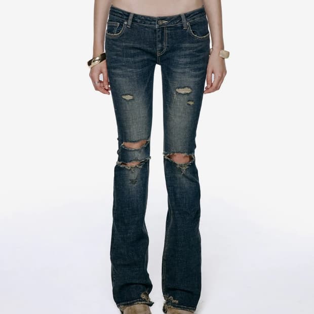 Layne Low Rise Bootcut Jeans - Blue