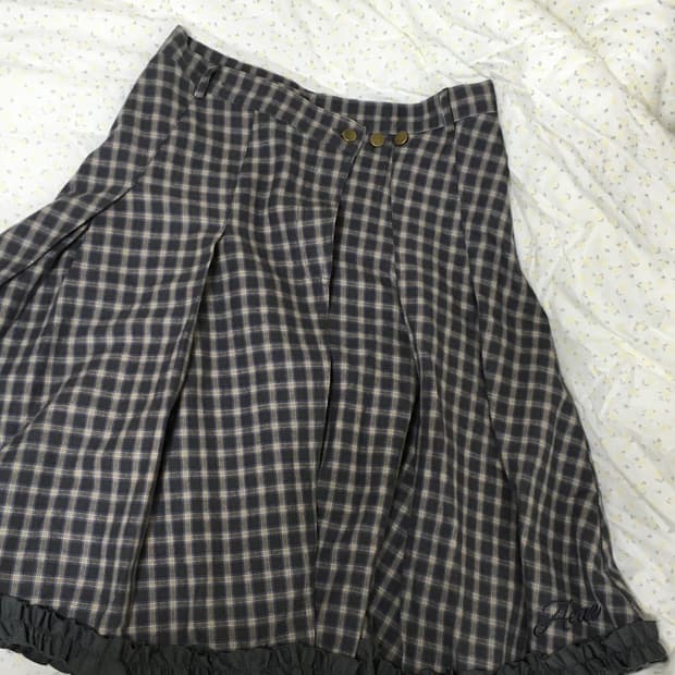 에이이에이이(AEAE)스커트CHECK WRAP PLEATS SKIRT