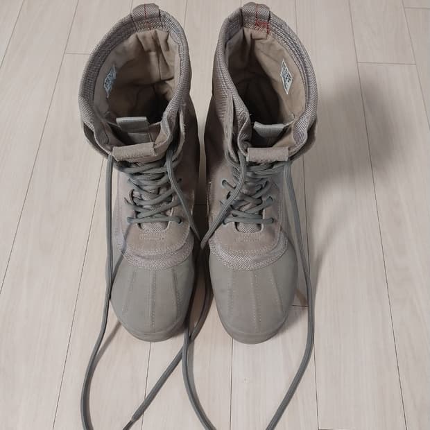 이지950 부츠 문락