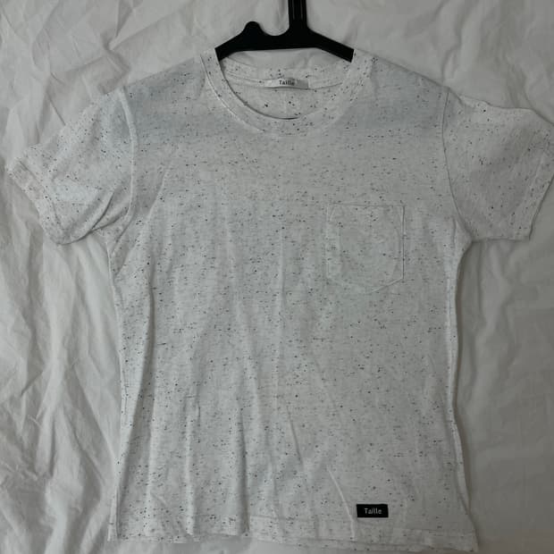 타일레 반팔 티셔츠