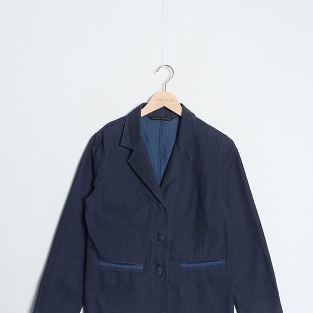 LAURA ASHLEY Stretch Blazer