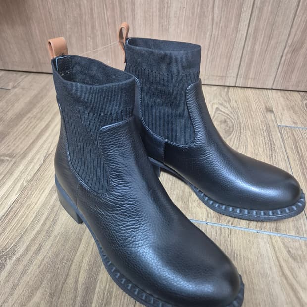 Gentle souls 첼시 부츠 235
