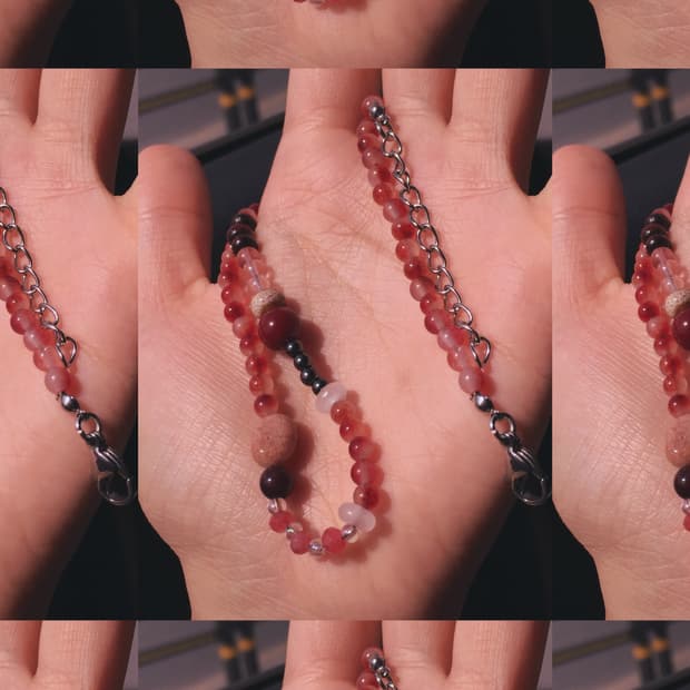 대석 비즈 목걸이