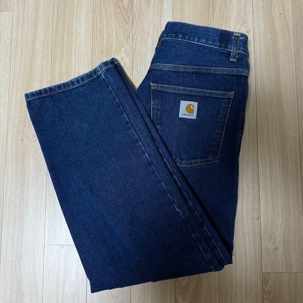 칼하트 데님 진