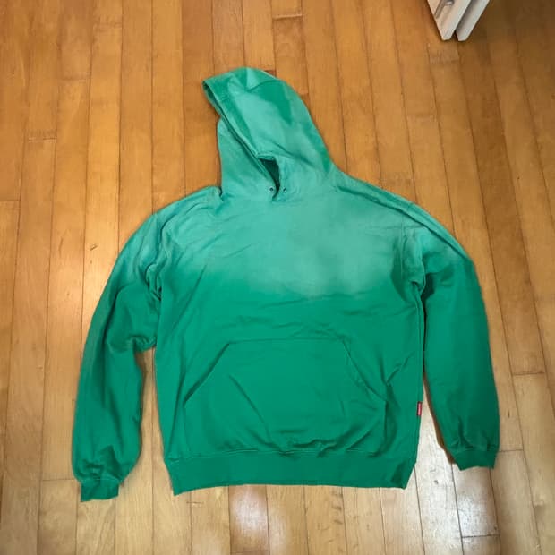 블랙아웃 후드티 그린 M 사이즈