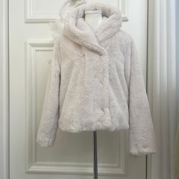 ivory fur hoodie winter jacket(size-S)
