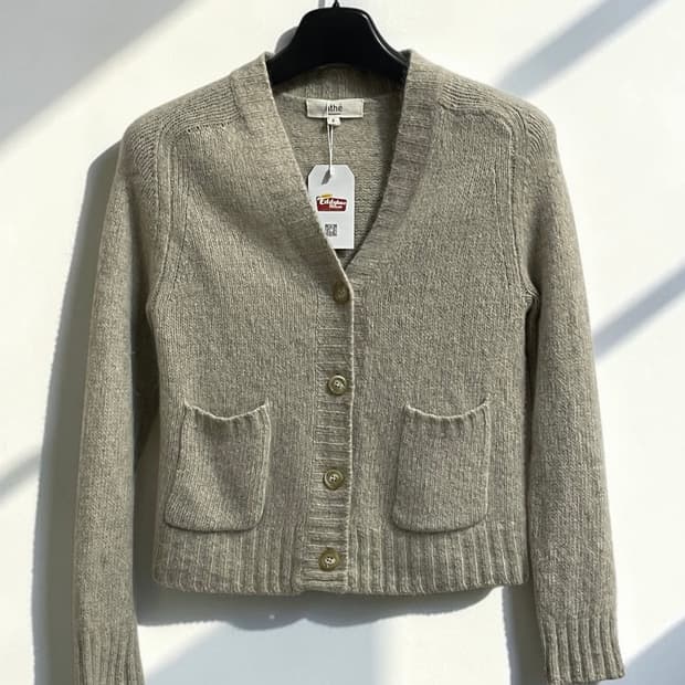 아떼 바네사브루노 캐시미어 가디건