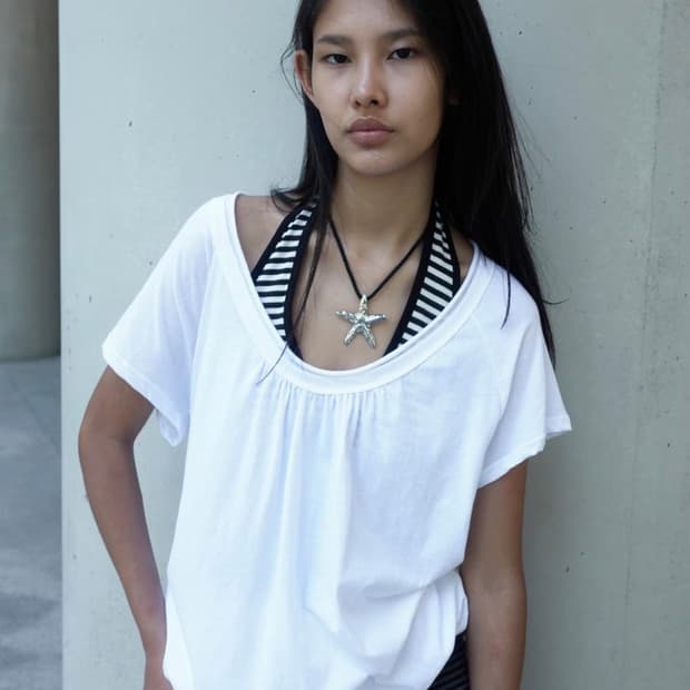 구해요) 세릭 hem string top