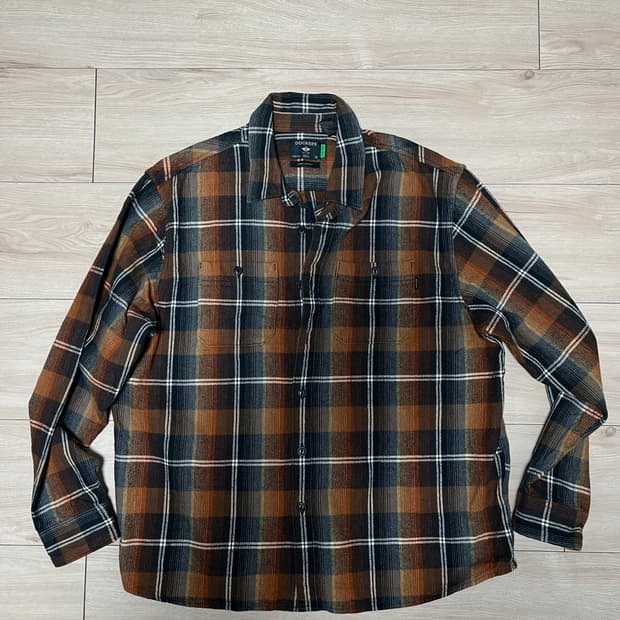 DOCKERS 체크셔츠 팝니다