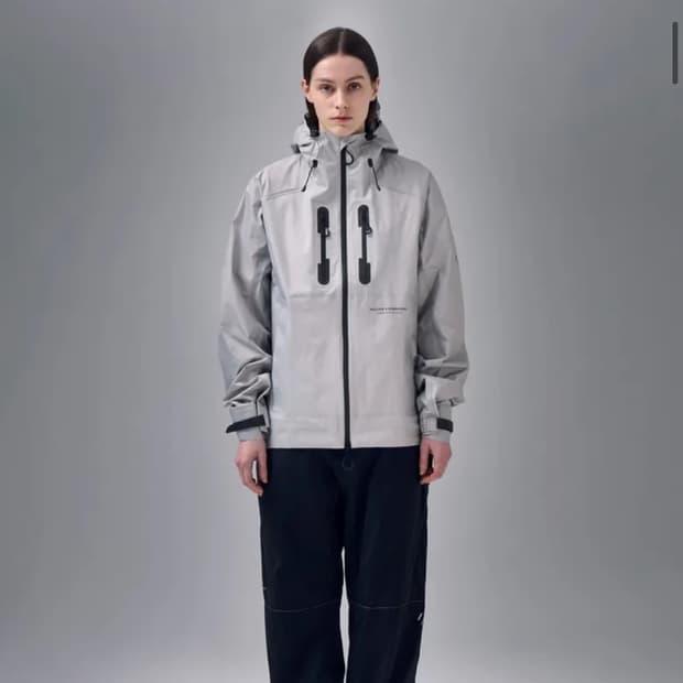 웰터 익스페리먼트 3layer 리플렉티브 스티치 바람막이