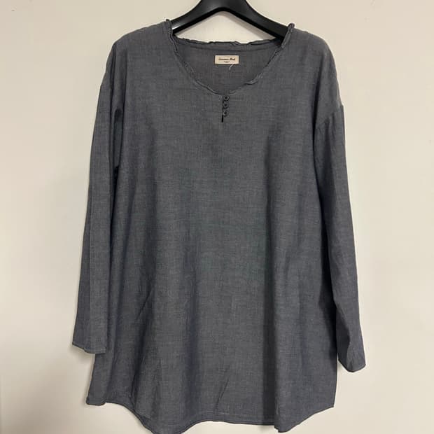 Samansa 코튼 헨리넥 내추럴 롱블라우스