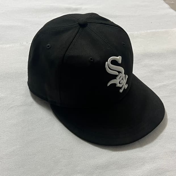 뉴에라 [7 & 1/4] 화이트삭스 게임 사이즈캡 블랙 70358700