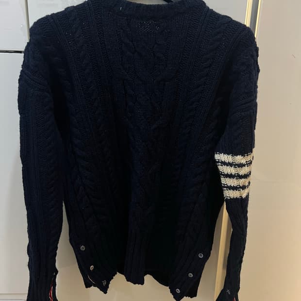 톰브라운 케이블 스웨터 4사이즈 (새상품급)