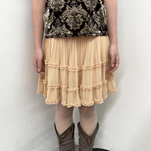 베이지 플리츠 프릴 스커트