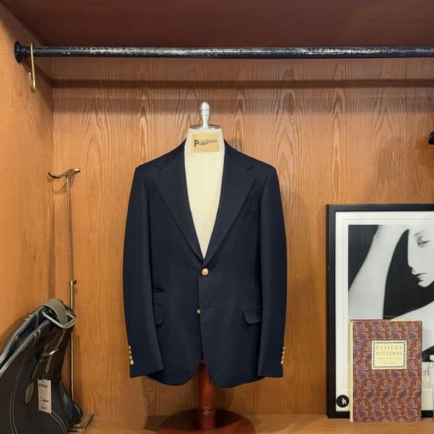 SARTORIA PISTHES 금장 자켓