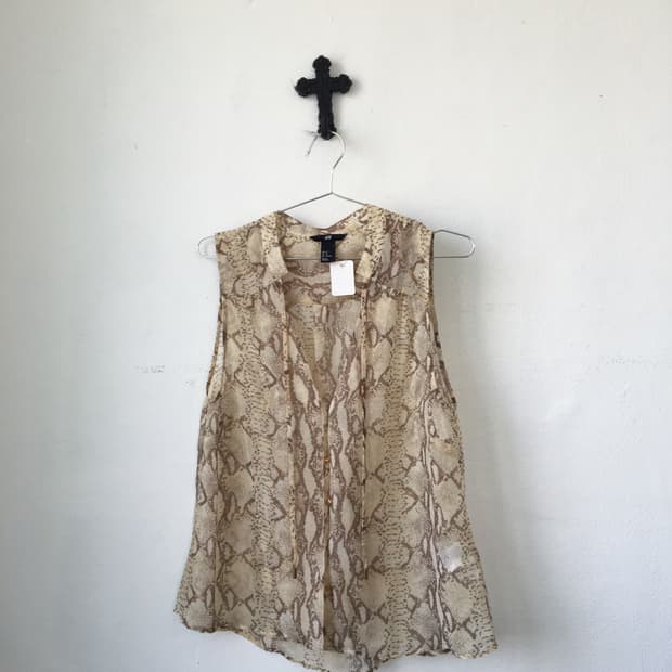 Python pattern sleevelesss