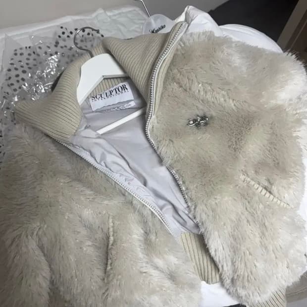 SCULPTOR 스컬프터 퍼 자켓