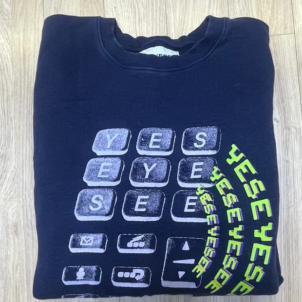 예스아이씨 맨투맨