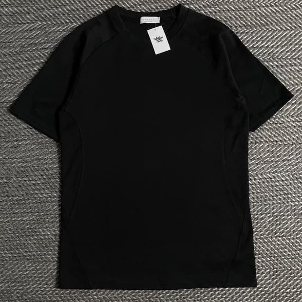 갬블 블랙 미니멀 머슬핏 티셔츠o 3672