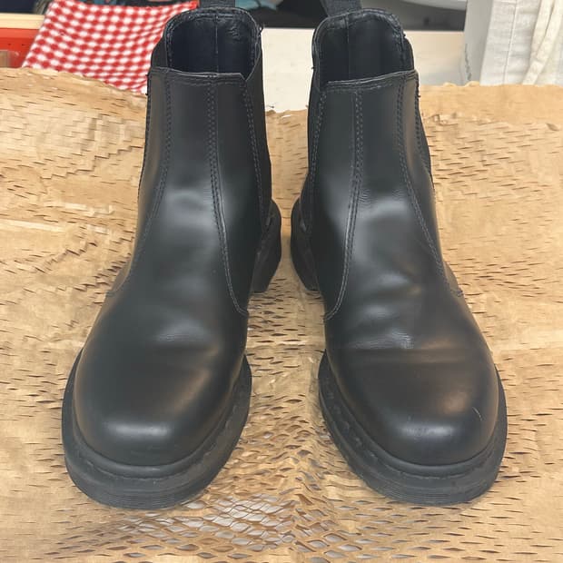 닥터마틴 2976 모노 블랙 첼시 부츠 US 9, 270사이즈