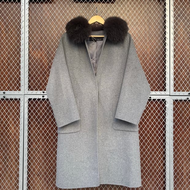 g-cut 지컷 포켓 리얼 폭스퍼 울 그레이 롱 코트 S