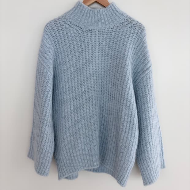 아페쎄 앙고라 터틀넥 