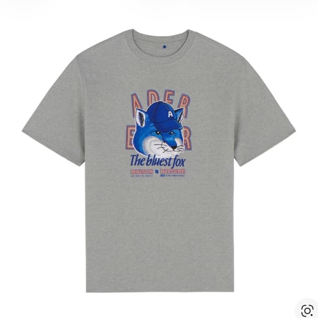 아더에러X메종키츠네 더 블루이스트 폭스 반팔