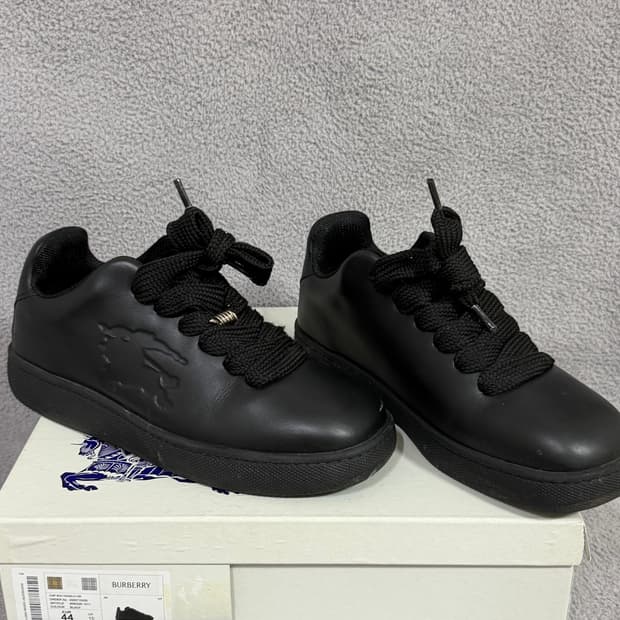 Burberry Box Sneakers Black 44size