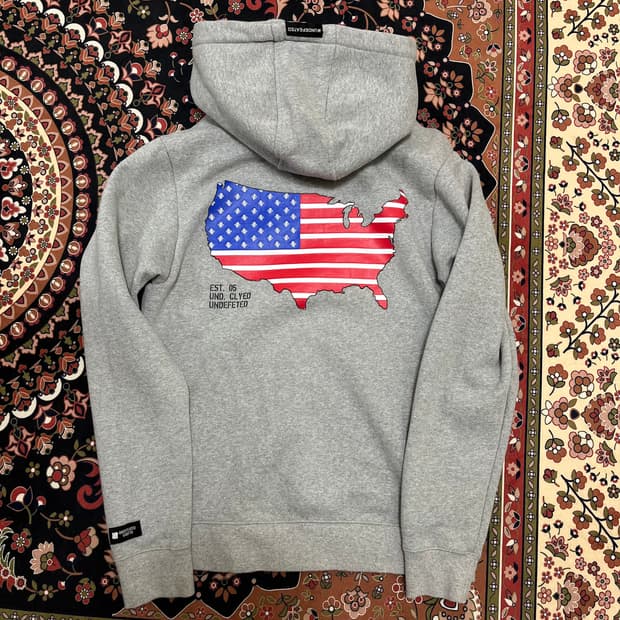 언디피티드 미국 로고 후드티 M/95