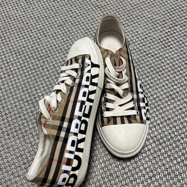 착2회 버버리 신발 스니커즈 