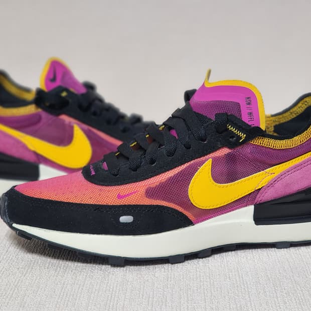 나이키 와플 원 DC2593-600 핑크/옐로우 250mm 상태좋음