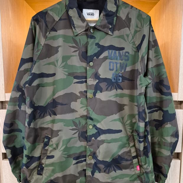 Vans Raglan Coach Jacket
[L]