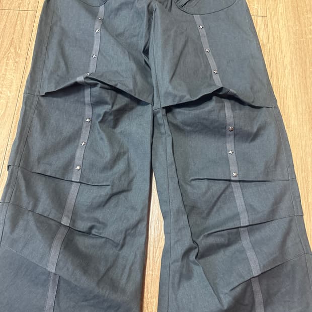 허그유어스킨 스타스터드 라인팬츠 s 차콜