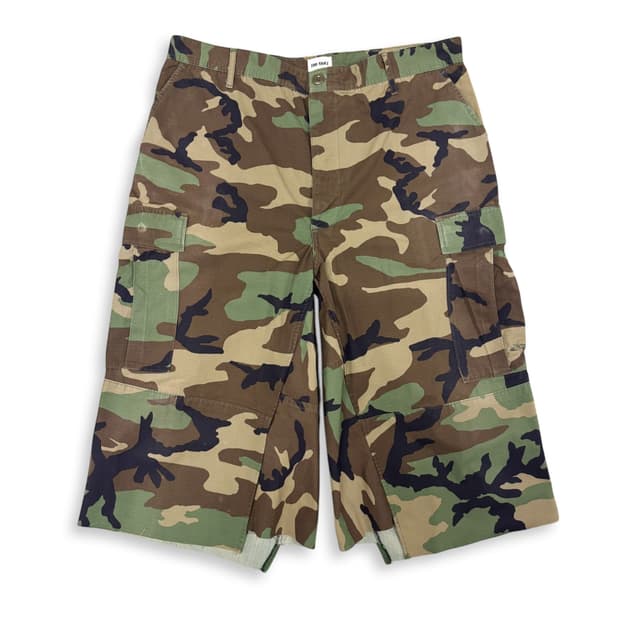 Woodland camo 와이드핏 버뮤다 (립스탑)
