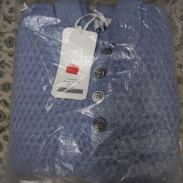 (새상품) 르마드 아란울 pk니트 스카이 2사이즈