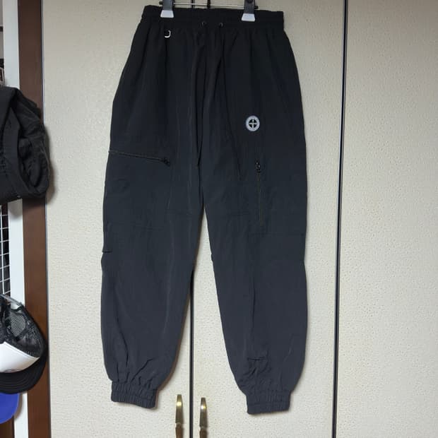 LMC X AOMG 콜라보 트랙팬츠