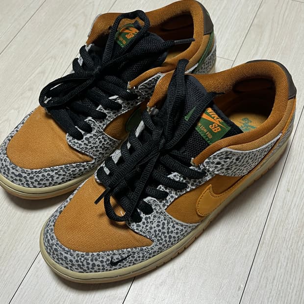 나이키 SB 덩크 로우 사파리 265