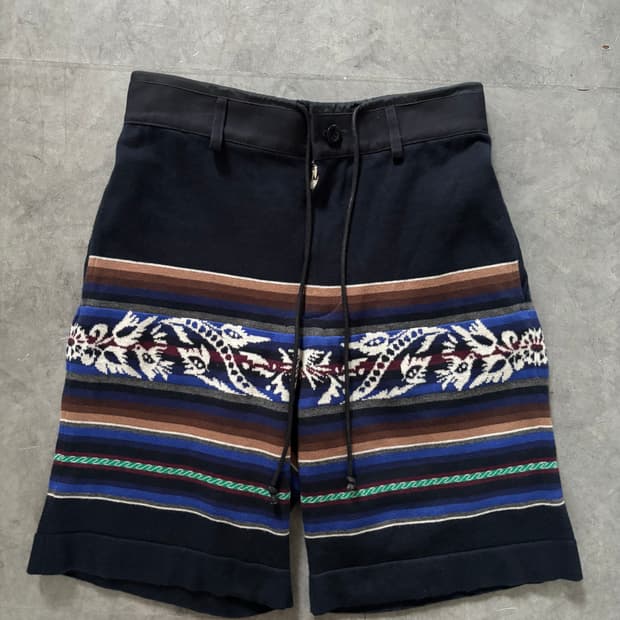 Sacai 사카이 네이비 패턴 쇼츠