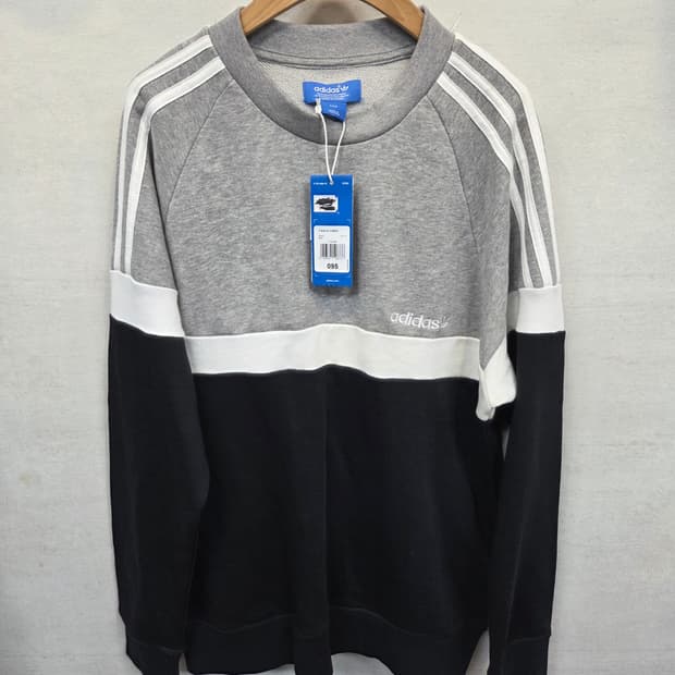 아디다스 itasca 크루 맨투맨 95