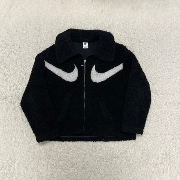 나이키 더블스우시 플리스