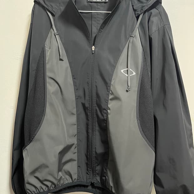 미스치프 22fw 컬러블록 윈드브레이커 바람막이 블랙 s