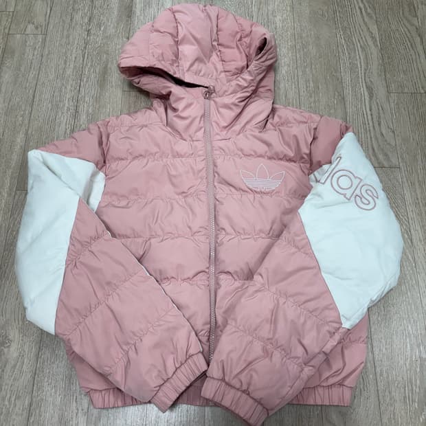 아디다스 딸기우유 숏패딩