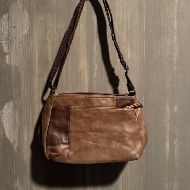 Brown leather handbag