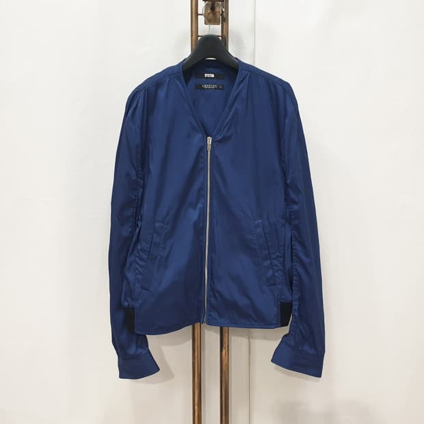 시스템 옴므 네이비 브이넥 집업 자켓 105