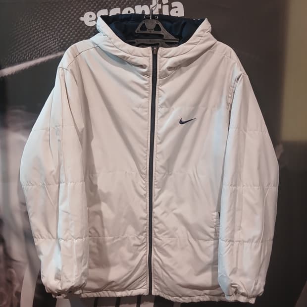 나이키 리버시블 스우시 후드 점퍼