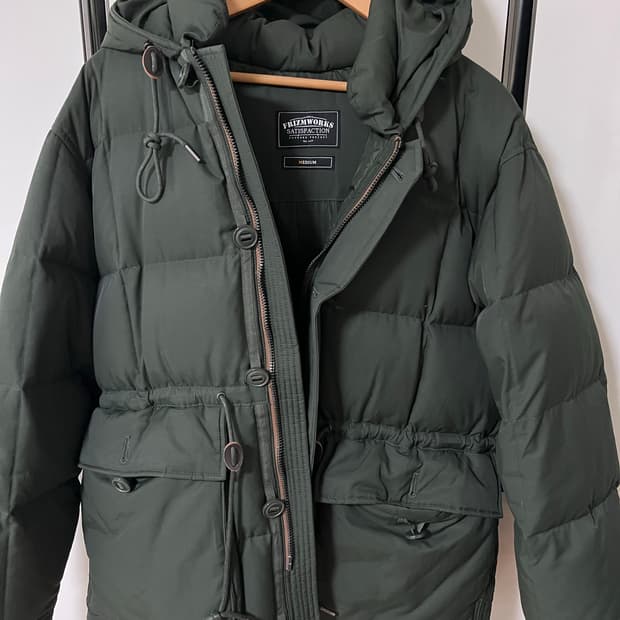 프리즘웍스 카라코람 다크그린 M